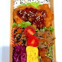 チキンカツ弁当| nipiさん