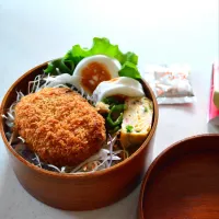 2025.10.30  コロッケのっけ弁当🍱