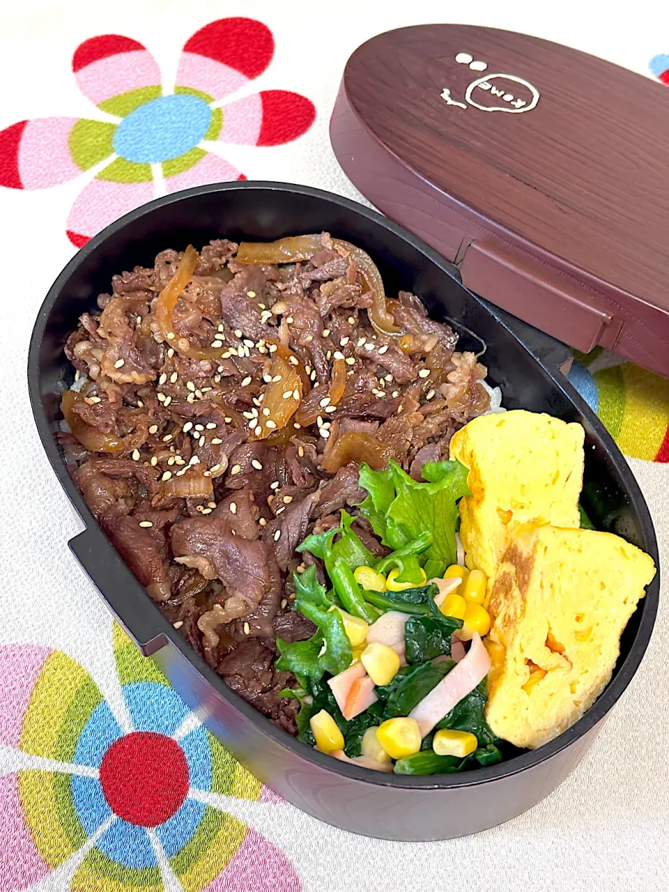 牛丼弁当|Chiharϋnさん