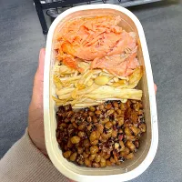 Salmon bento| yeni kartikasariさん