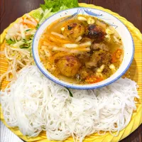 愛達霖のブンチャー（ベトナムつけ麺）|いりごまさん