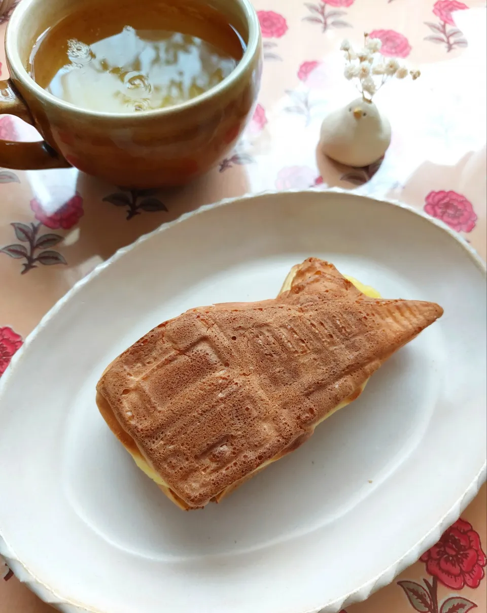 電車のたい焼き〜|きつねさん