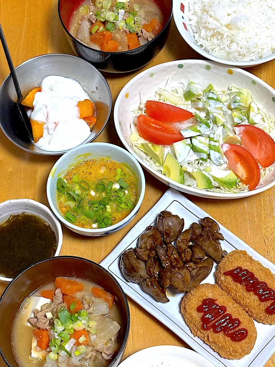 お惣菜はカニクリとレバー煮|Makokoさん