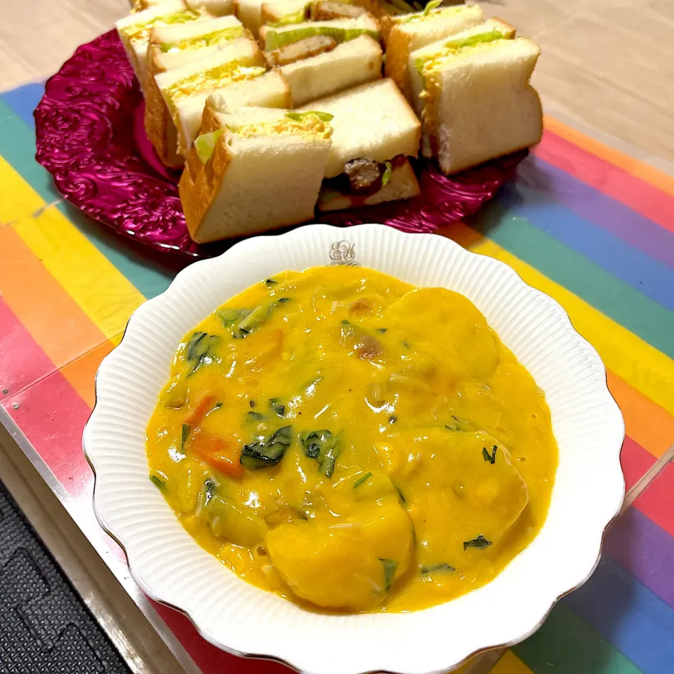 シチュー🎃andサンドイッチ🥪♬|panchiさん