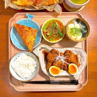 鶏手羽元と半熟卵の角煮風