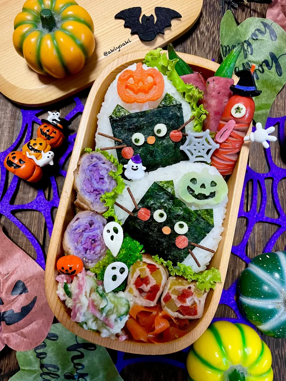 黒猫おにぎり弁当|Akiyoෆ¨̮⑅さん