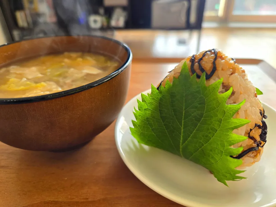 おにぎり🍙|しあるさん