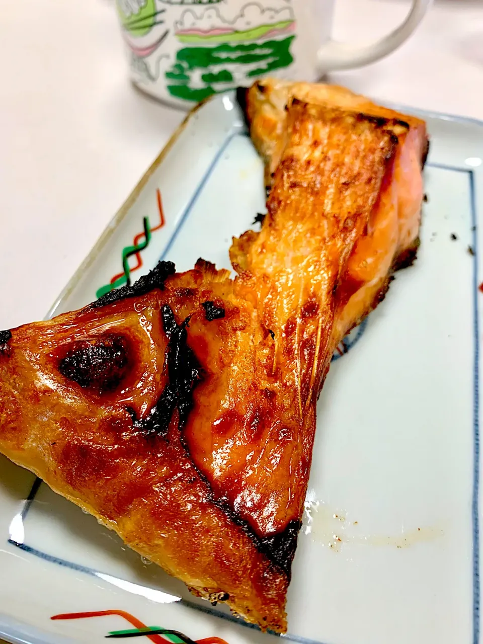 Salmon collar is not suitable for cooking other than grilling|gonbenさん