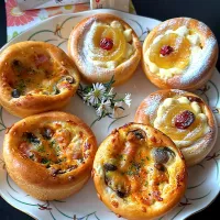 🍎アップルカスタード&🍄‍🟫マッシュルームチーズパン🥐