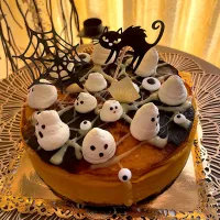 パンプキンチーズケーキ🎃　ハロウィンバージョン👻|Miyukiさん