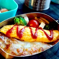 ステンレス弁当箱でオムライスのっけ弁|ぜろさん