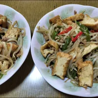 モヤシと厚揚げの炒め物|みよぱさん