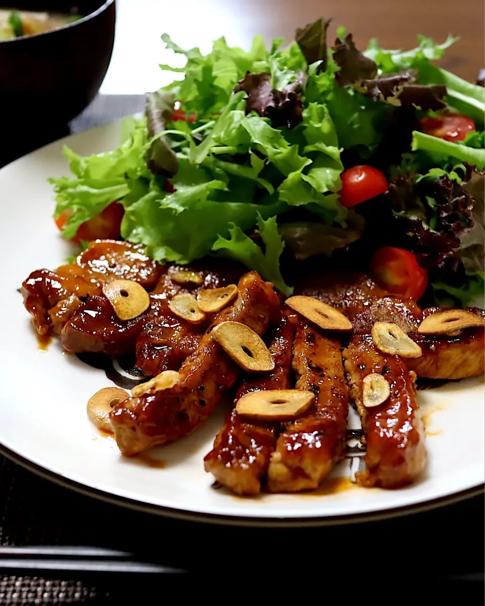 トンテキ|かおるさん