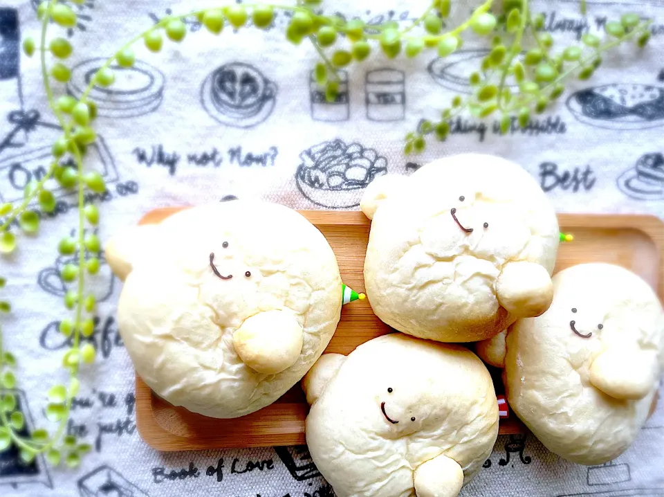 Happy　Halloweenおばけぱん|U・x・Uchokoさん