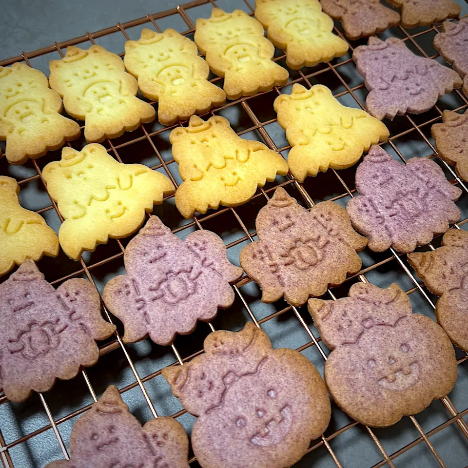 ハロウィン型抜きクッキー|さつまいもさん