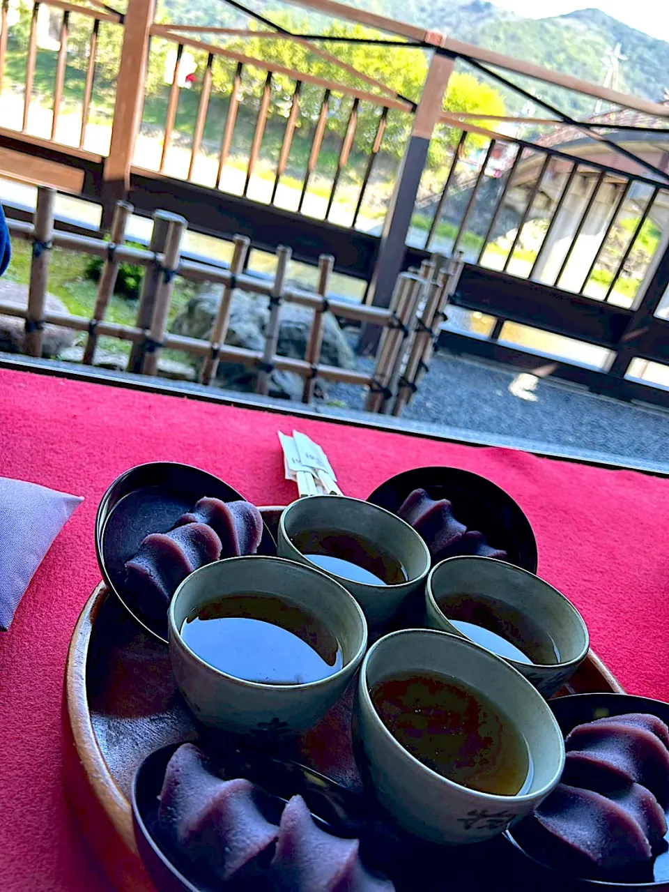 伊勢グルメ〜できたて赤福盆at赤福本店|さくたえさん