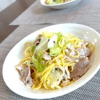 豚こまとキャベツのバター醤油パスタ|⭐︎まーしー⭐︎さん