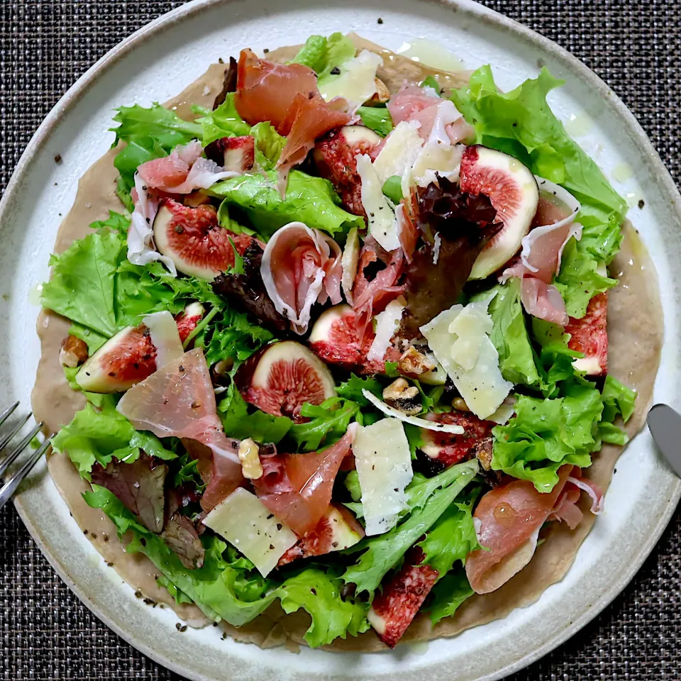 蕎麦粉のガレット|かおるさん