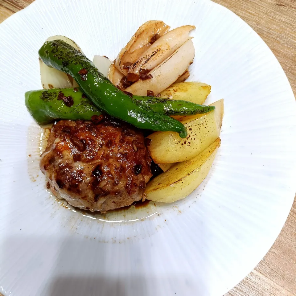 チーズ入ハンバーグ|ファンメイ🌺さん