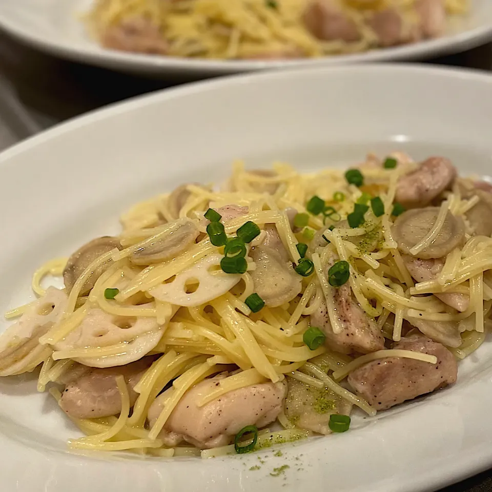 鶏もも肉とごぼうのリゾット風パスタ|七海さん