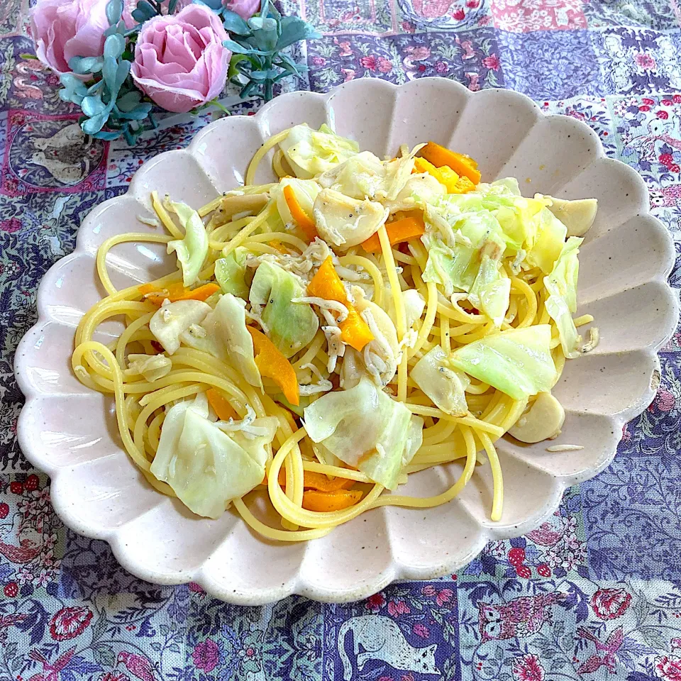 しらすとキャベツのペペロンチーノ風✨|ringonamaさん
