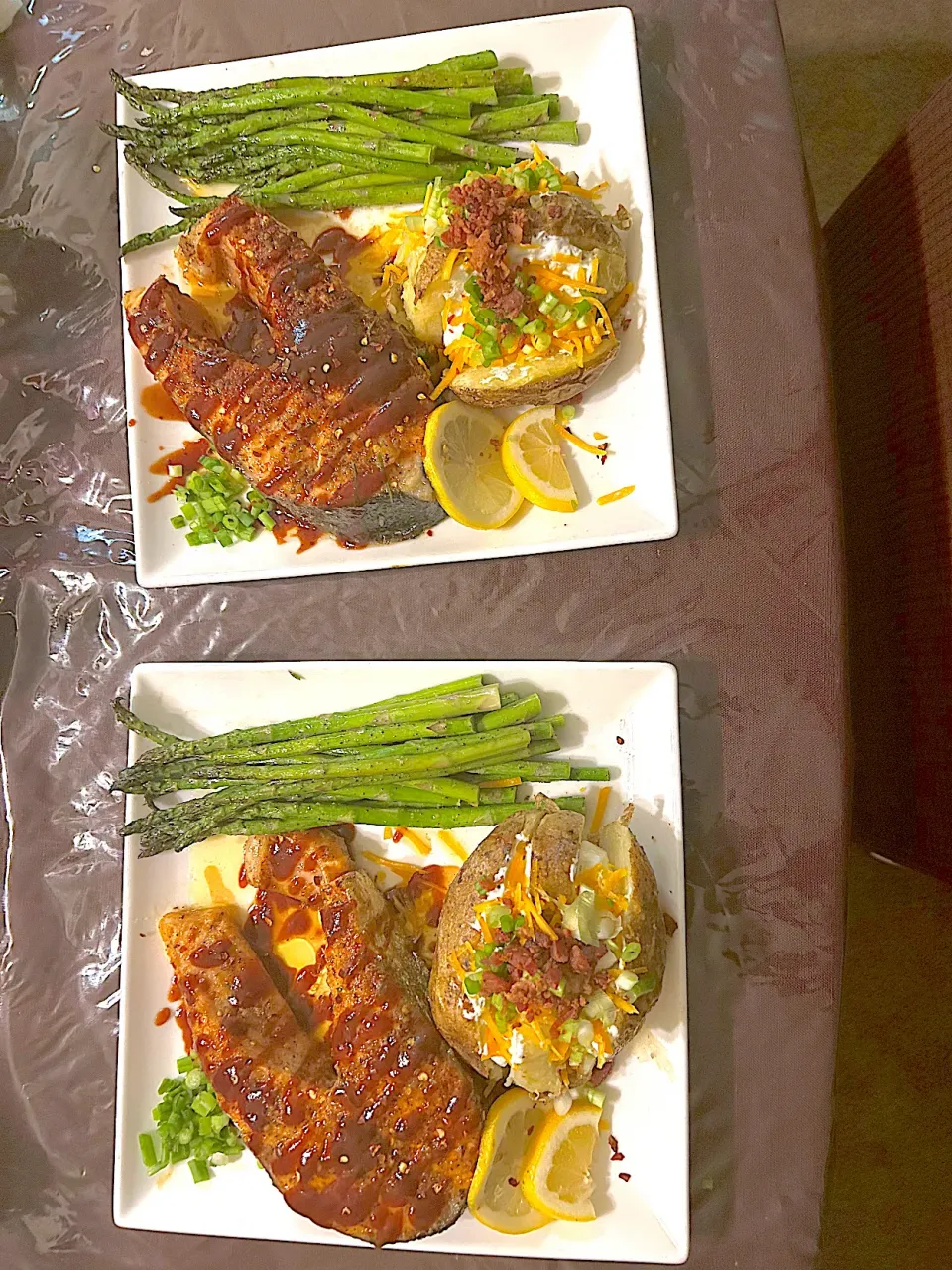 Barbecue salmon, asparagus, loaded potato|Kareem Boogieさん