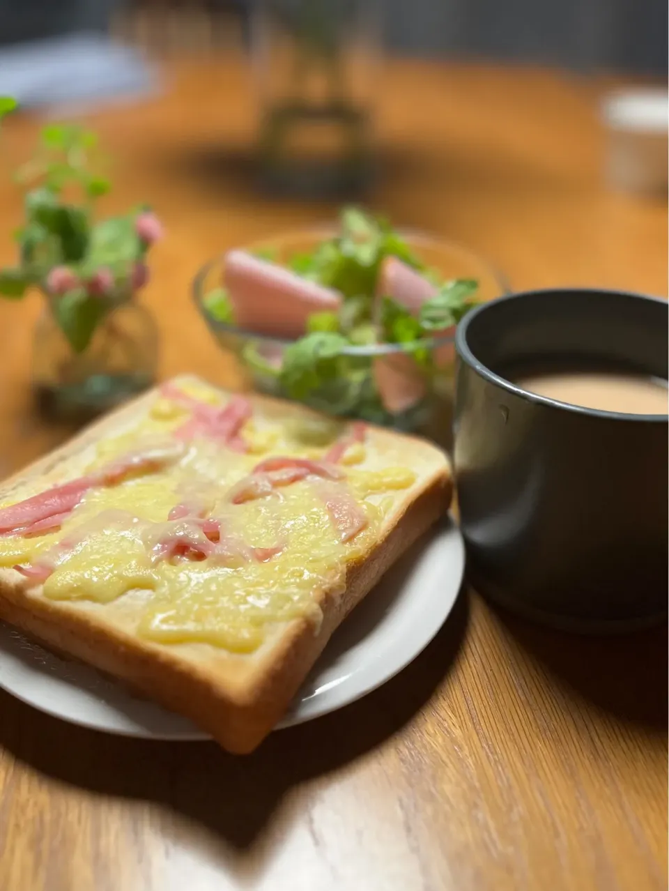 11/2の朝食　チーズトースト|yoneさん