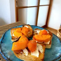 柿クリームチーズトースト|すいかみかんさん