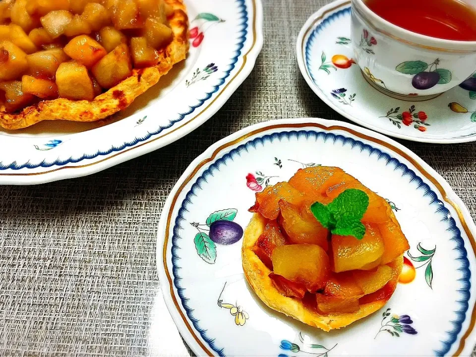 りんごのタルトタタン|まなこさん