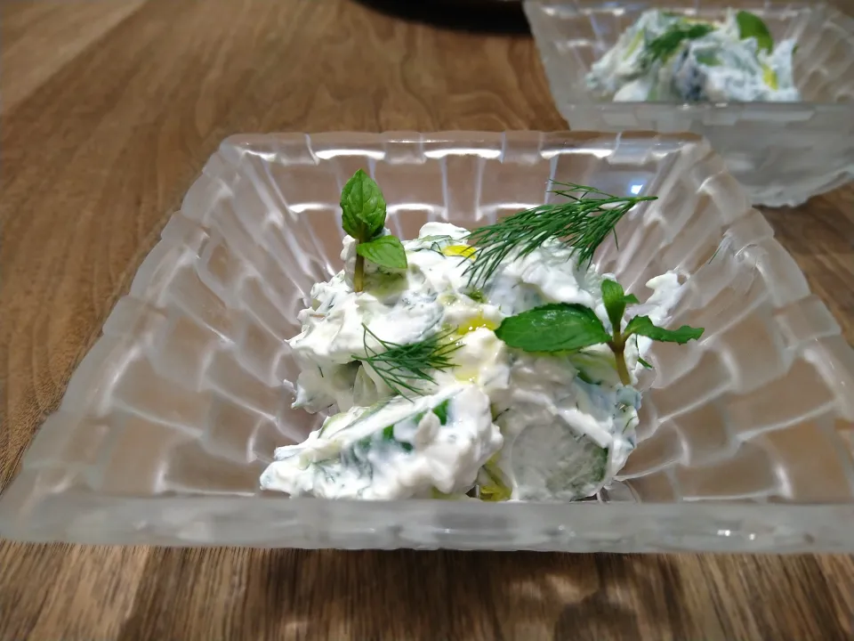 きゅうりとヨーグルトのサラダ|古尾谷りかこさん