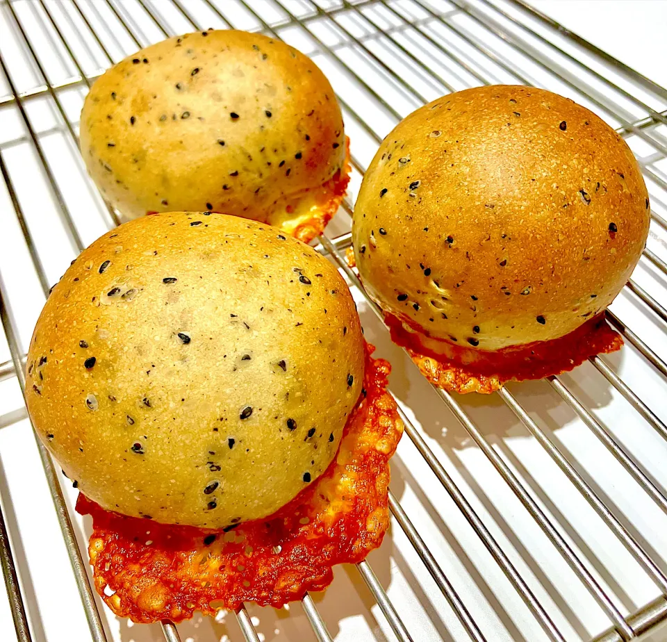 パリパリベーコンチーズパン|ユキちゃんさん