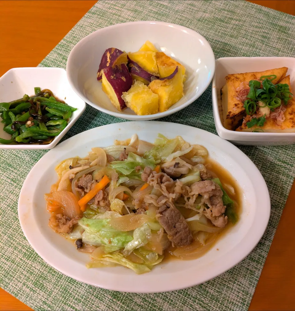 ☆牛プルコギ　☆焼き生厚揚げ　☆塩バターさつまいも　☆無限ピーマン|chikakoさん