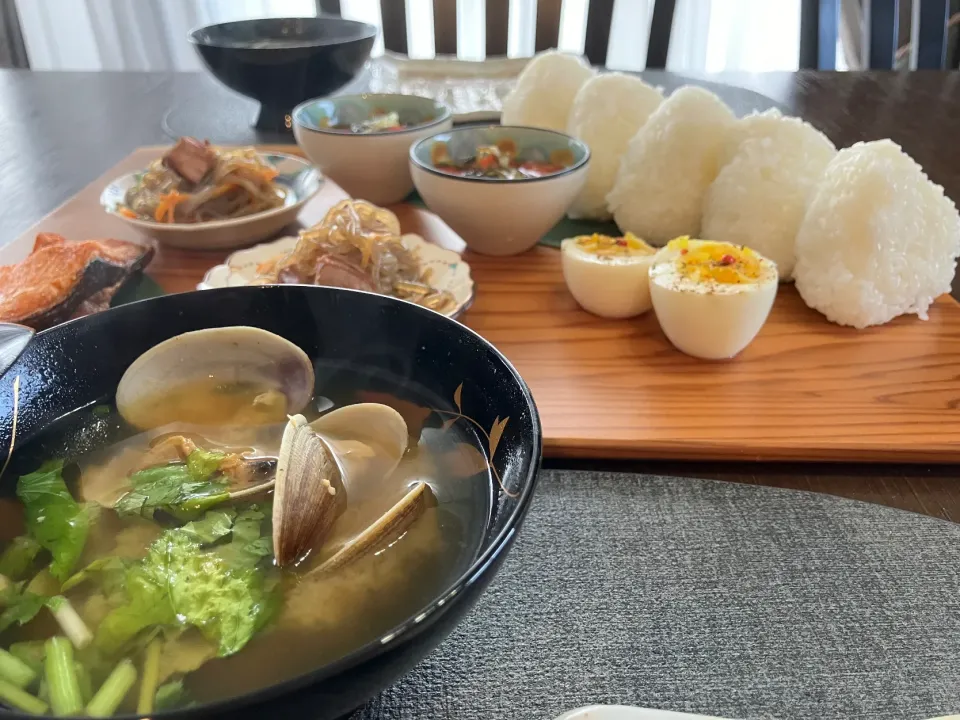 11/2 休日おにぎり朝ごはん💗|あーるさん