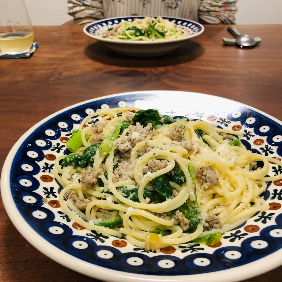 サルシッチャと菜の花のスパゲッティ|タロッカ主夫見習いさん