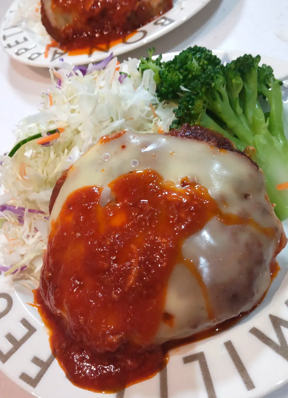 チーズハンバーグ|ポコさん