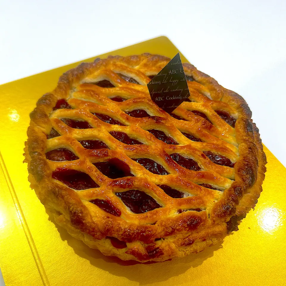 ラズベリーチェリーパイ|🍊🍒ユッキー🎂🍞🍲さん
