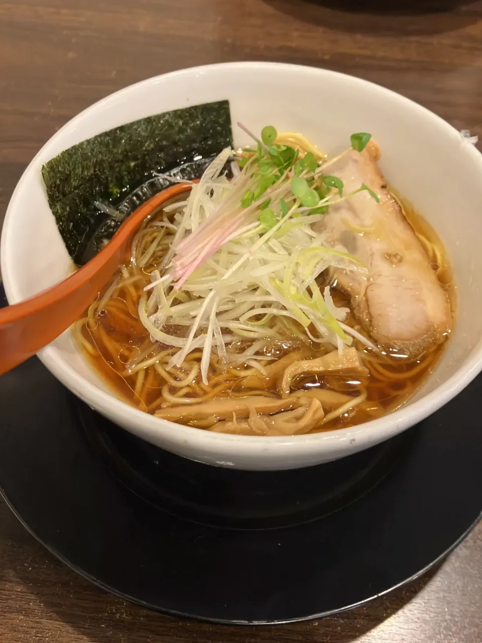 燕のしょうゆラーメン🍜|まさとさん