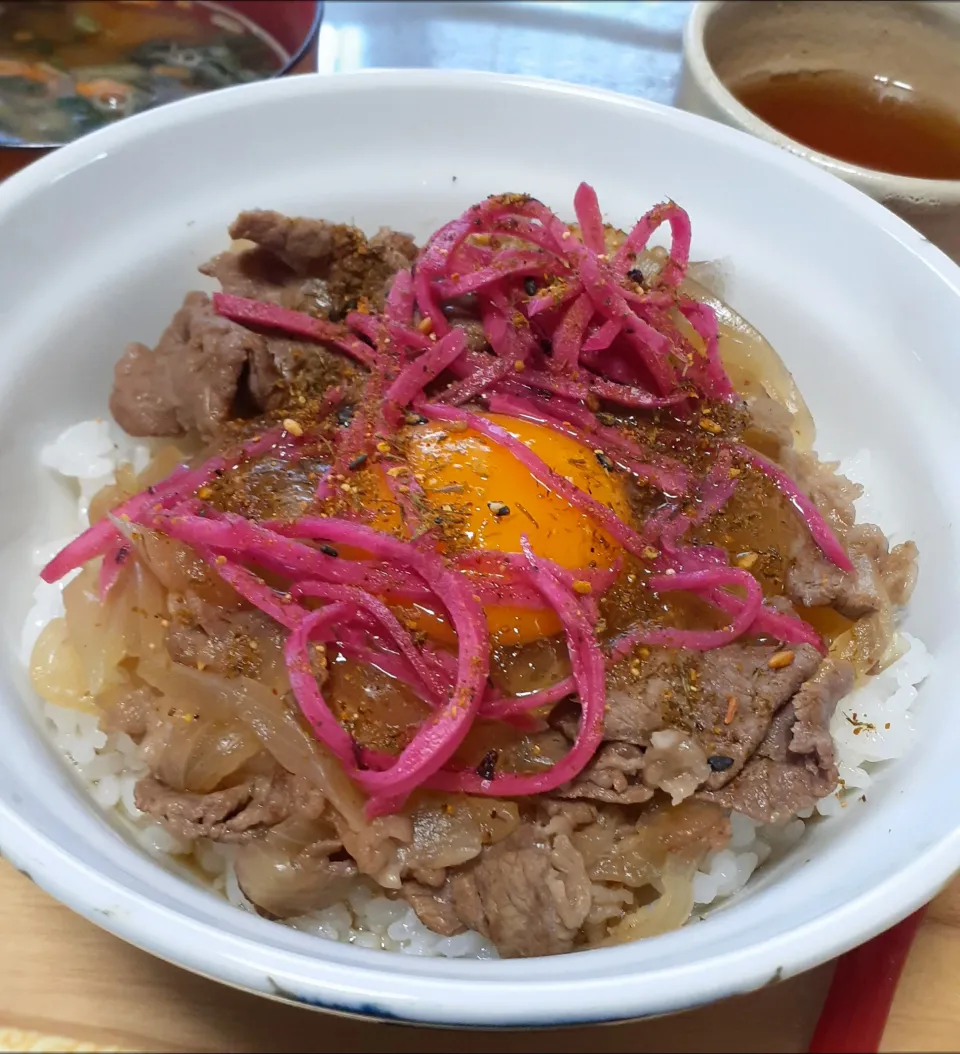 牛丼～✴️|びせんさん