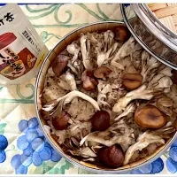 舞茸と甘栗🌰のおこわ👀|ワイントンさん