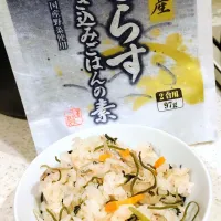 しらす炊き込みごはん♡|GGGさん