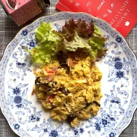 キクラゲとエビ醬のプーパッポンカレー|栃倉 直人さん