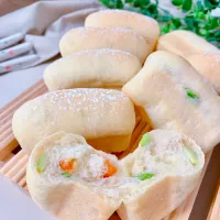 枝豆とトマトのミニミニ食パン|mai＊さん