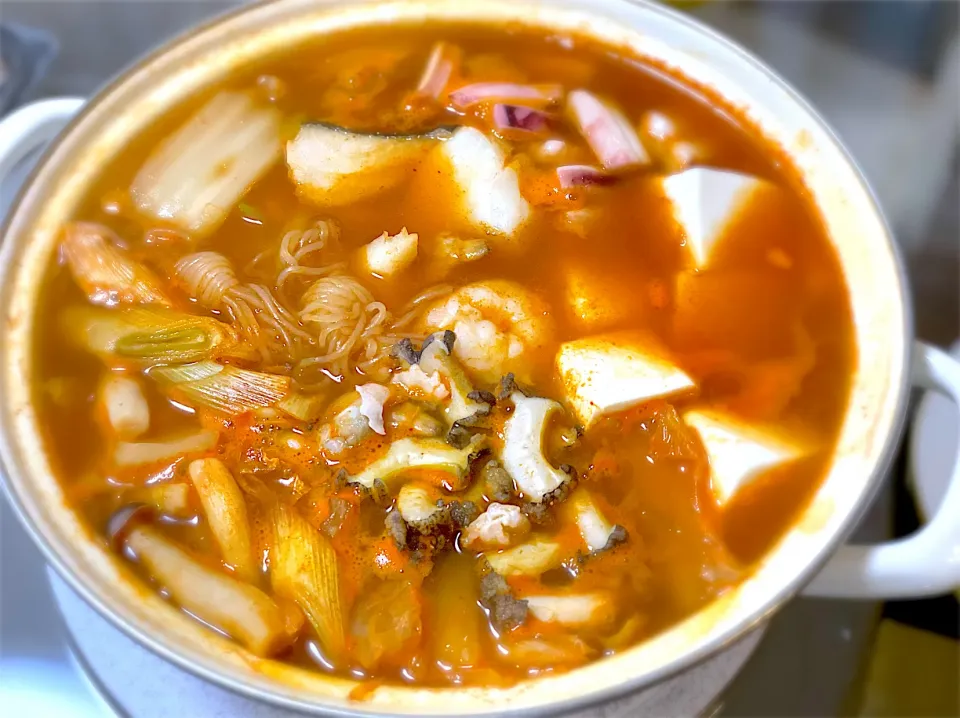 夕飯 海鮮チゲ鍋|ふわふわさん