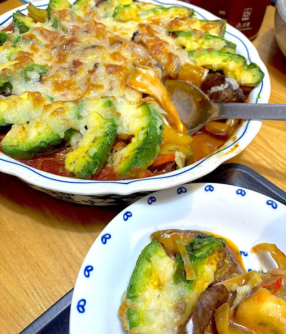 ナスとアボカド、キノコのブラウンクリームグラタン🍆🥑 😋✨|てるみさん