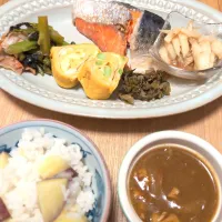 焼魚とお芋ご飯定食𓆛|チョコさん
