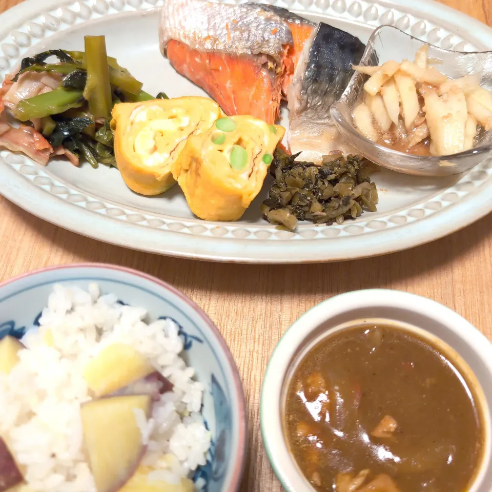 焼魚とお芋ご飯定食𓆛|チョコさん