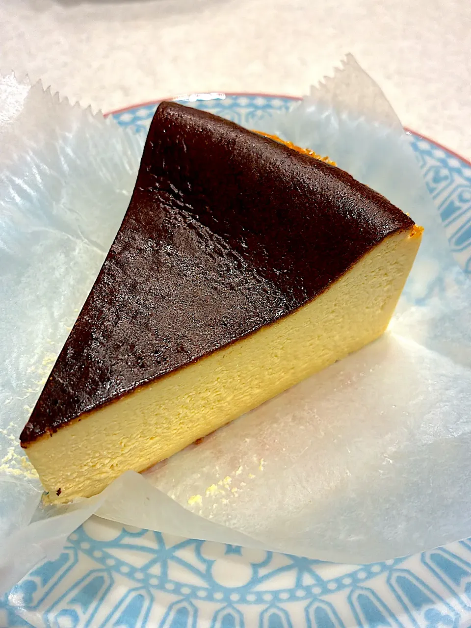 ミネロワのバスクチーズケーキ|richpaddyさん