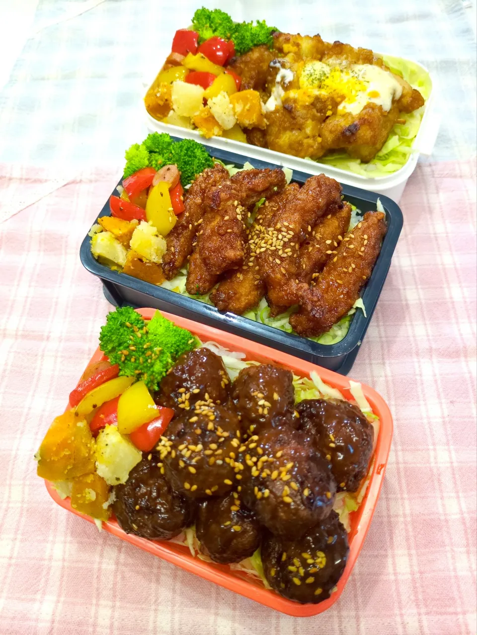 チキン南蛮♥甘辛チキン棒弁当♥肉団子弁当♥|みちゅあしさん