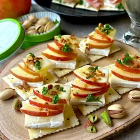 ル・ルスティック ブリー de りんごのカナッペ