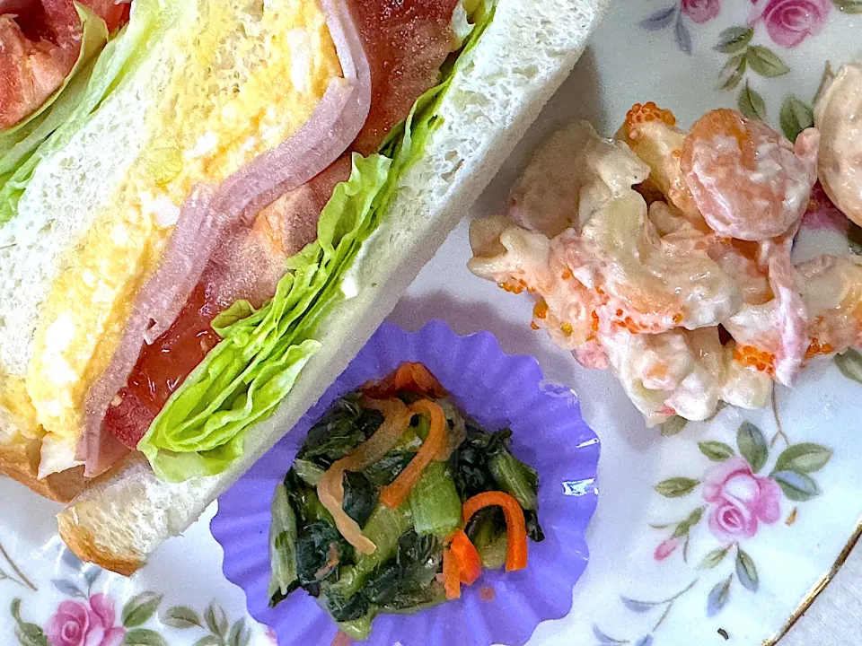 11/4朝ごパン　トマトサンド😊|🐧ペンギン2さん